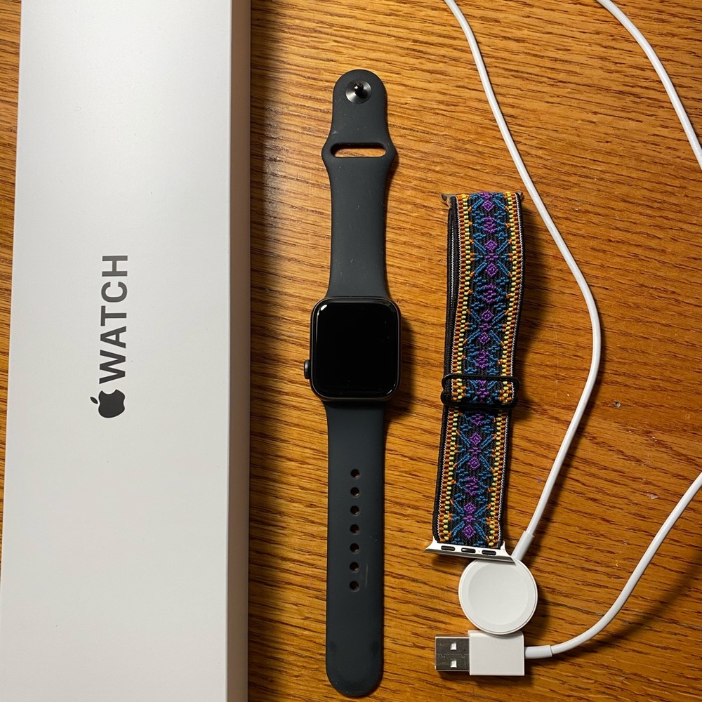 Apple Watch SE
